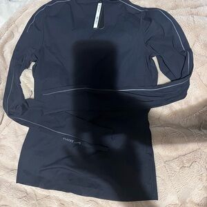 SKIMS Black Athletic Top with Reflective Detail